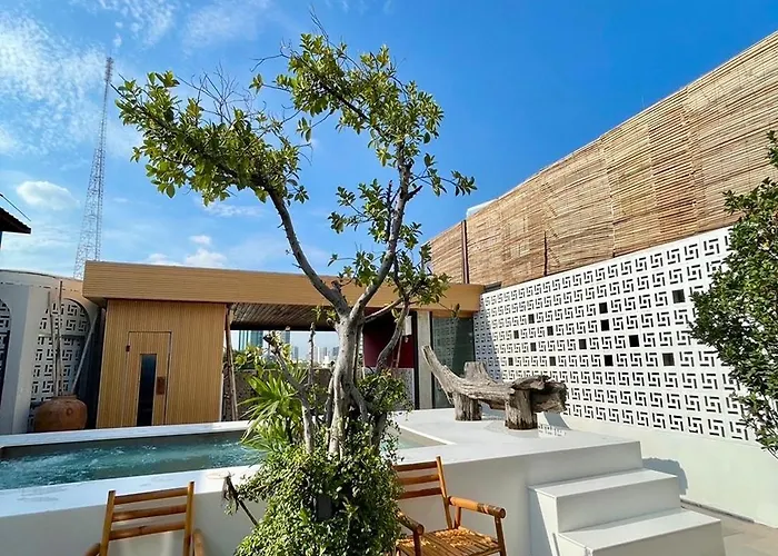Blu Ari Stylish Gay Poshtel Hostal *