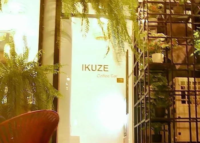 Hostal Blu Ari Stylish Gay Poshtel *