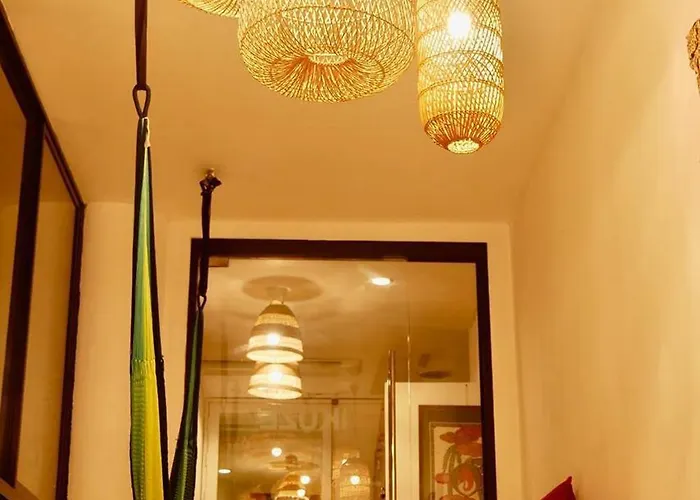 Hostal Blu Ari Stylish Gay Poshtel