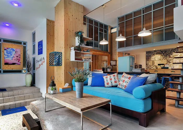 Hostal Blu Ari Stylish Gay Poshtel *