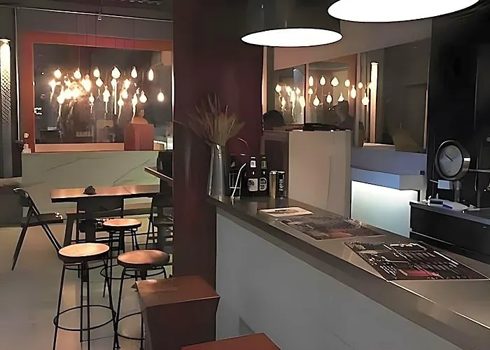 Blu Ari Stylish Gay Poshtel Hostal