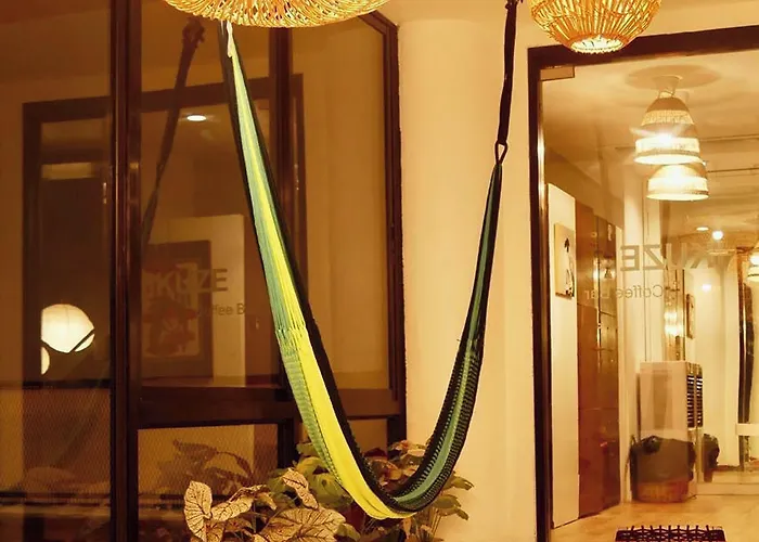 Blu Ari Stylish Gay Poshtel Vandrarhem